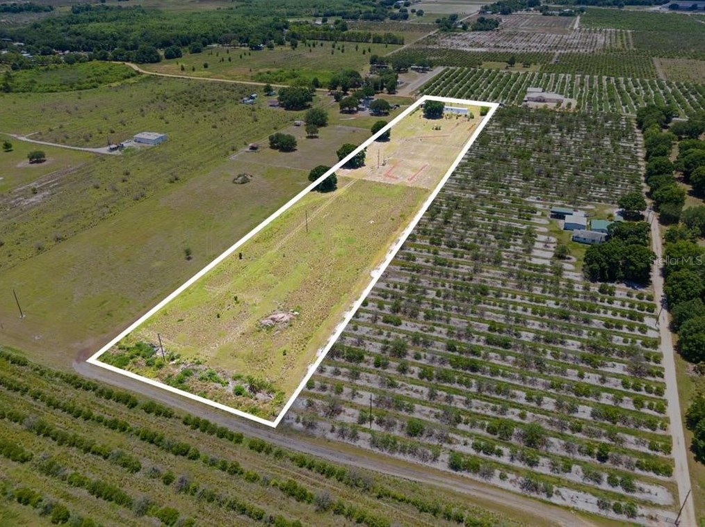 4237 Whidden Cemetery Rd, Lake Wales, FL 33859-8168