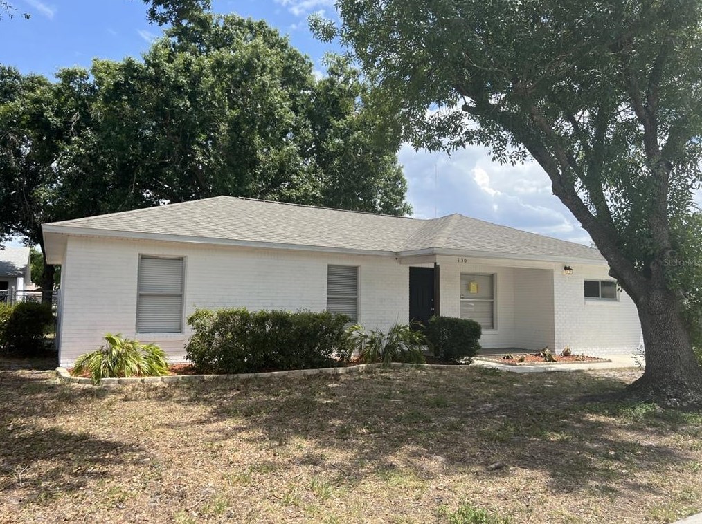 130 Kings Pond Ave, Winter Haven FL  33880-1967 exterior