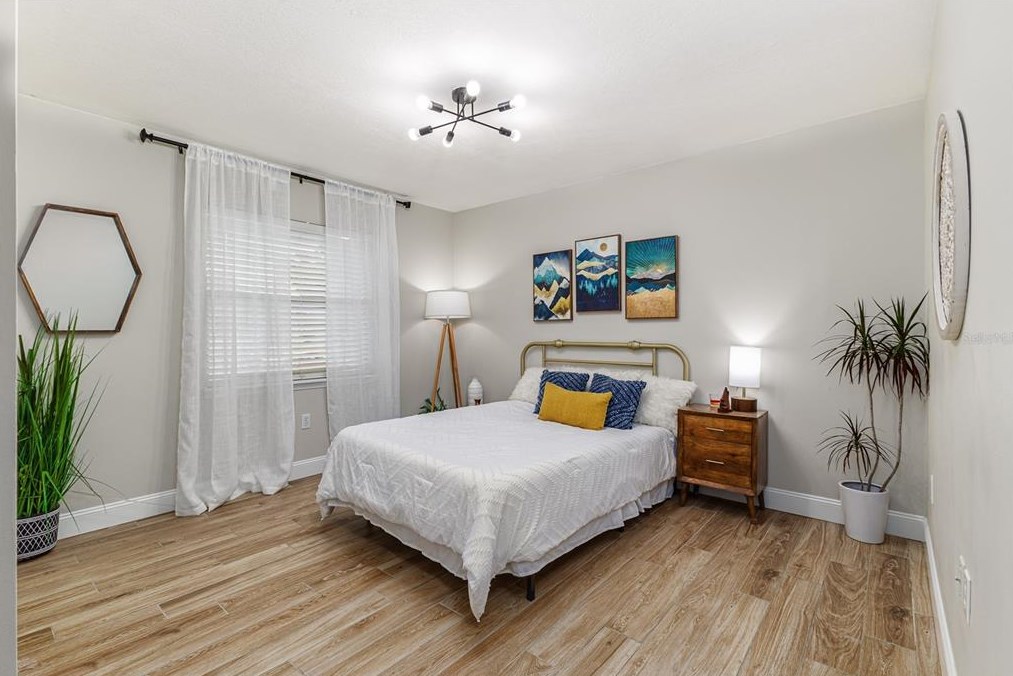 3920 Woodburn Loop, Lakeland FL  33813-1330 exterior