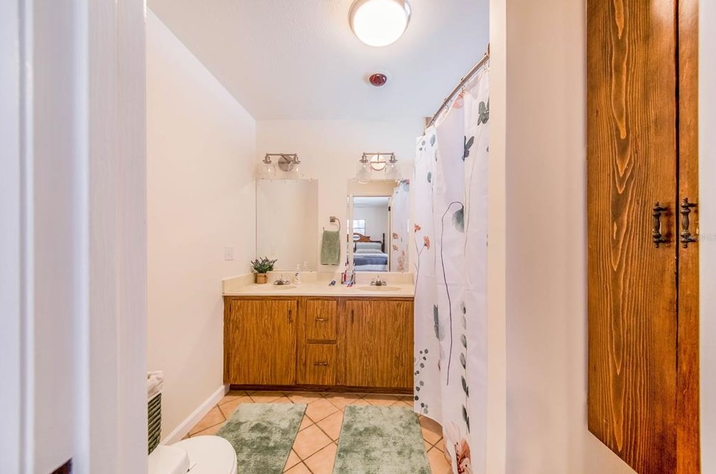 8881 Cypresswood Dr, Lake Wales FL  33898-7216 exterior