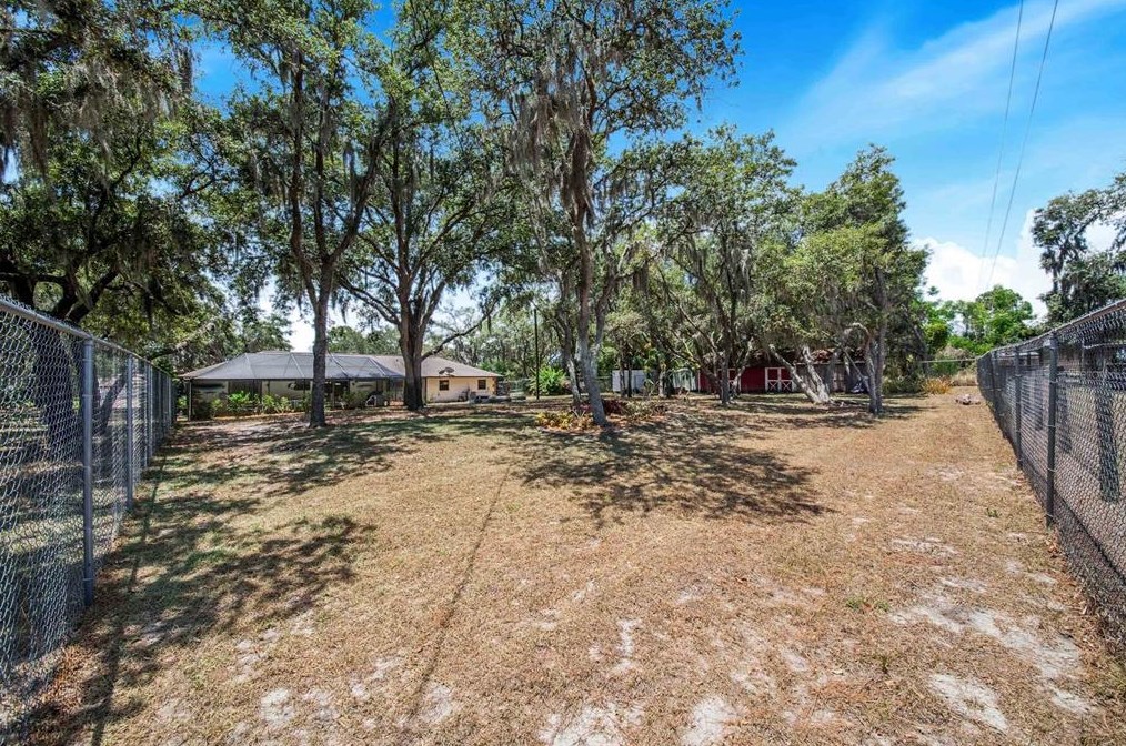 8881 Cypresswood Dr, Lake Wales FL  33898-7216 exterior