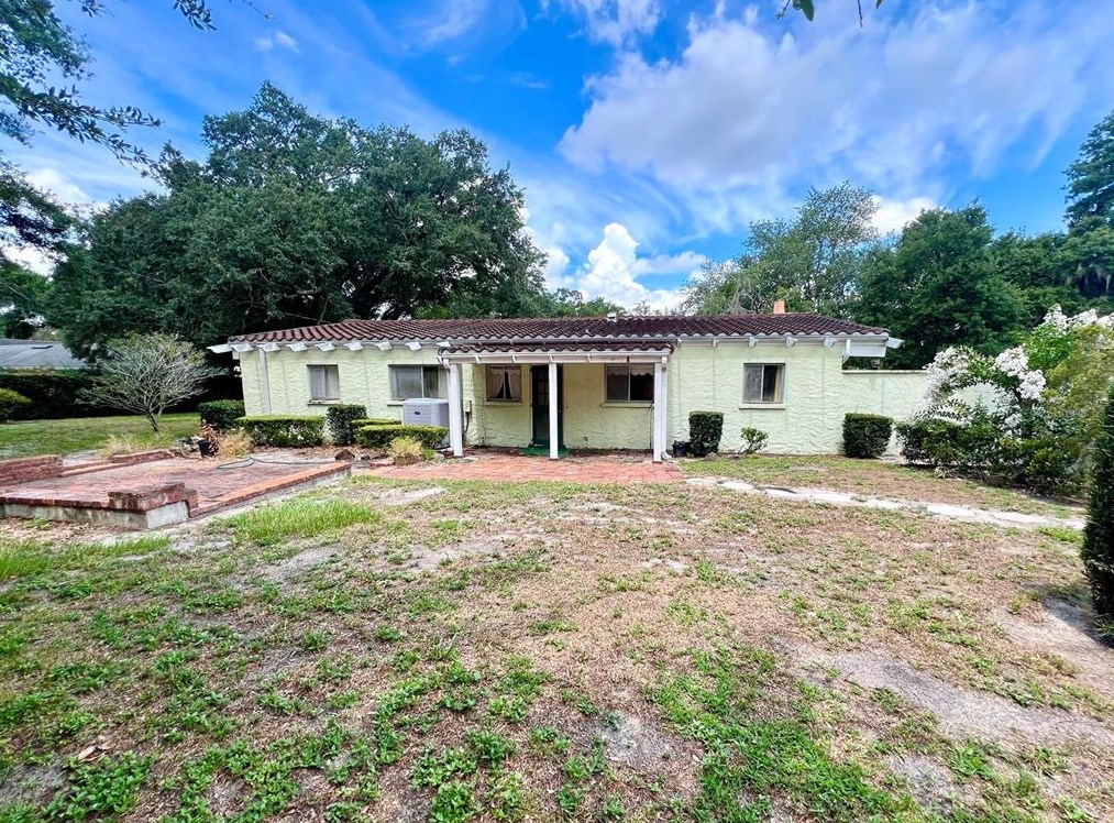 513 Highland Dr, Lakeland FL  33813-1734 exterior