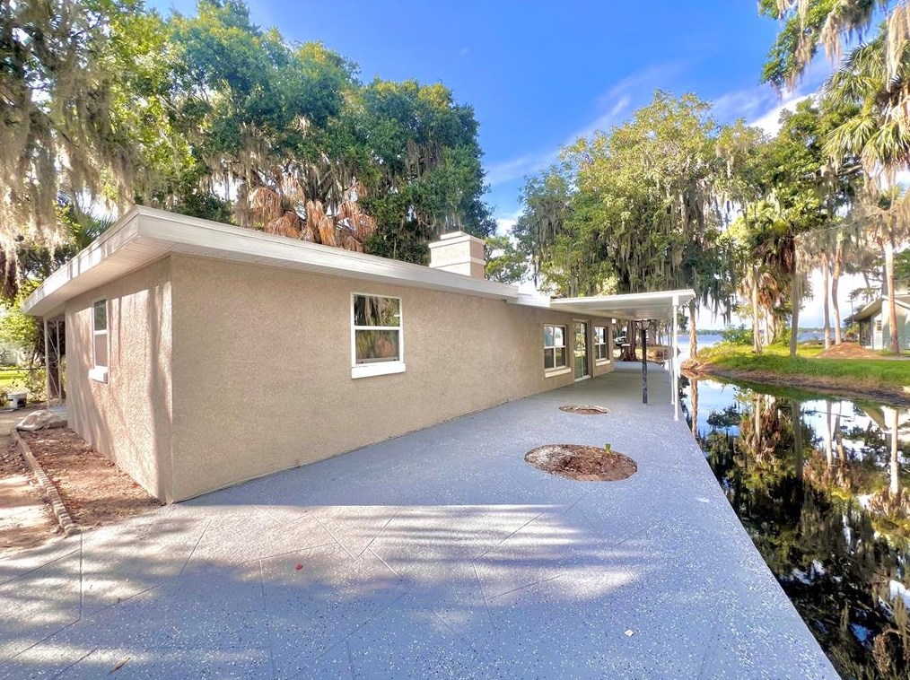 2907 Moon Rise Dr, Lake Wales, FL 33898-8808