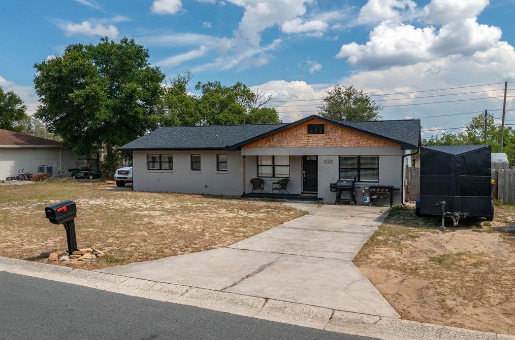 722 Wildabon Ave, Lake Wales FL  33853-3429 exterior