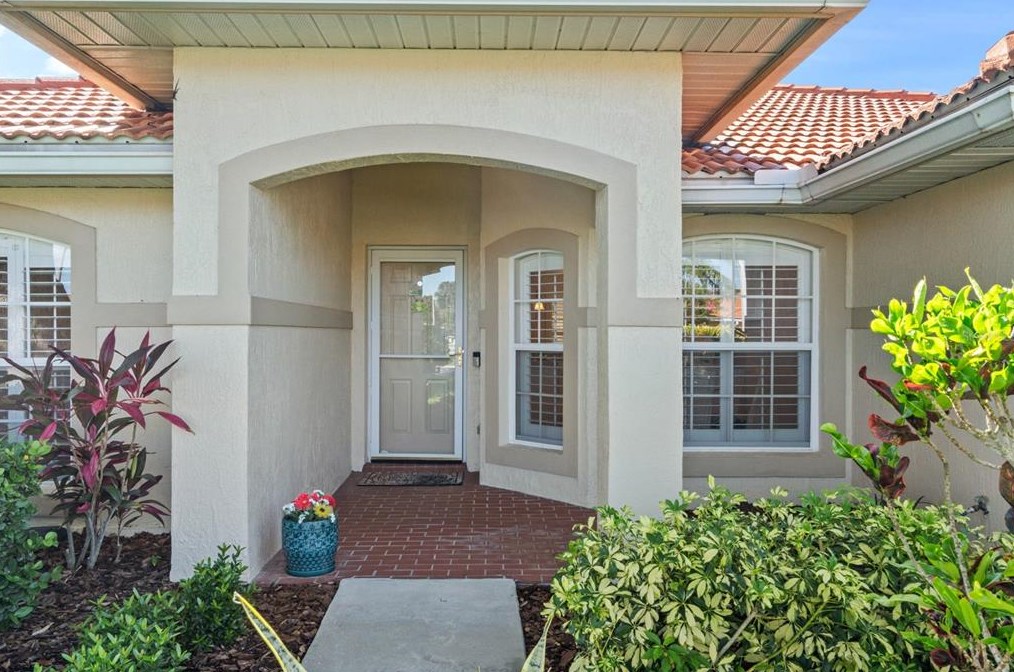 136 Morning Glory Cir, Winter Haven, FL 33884