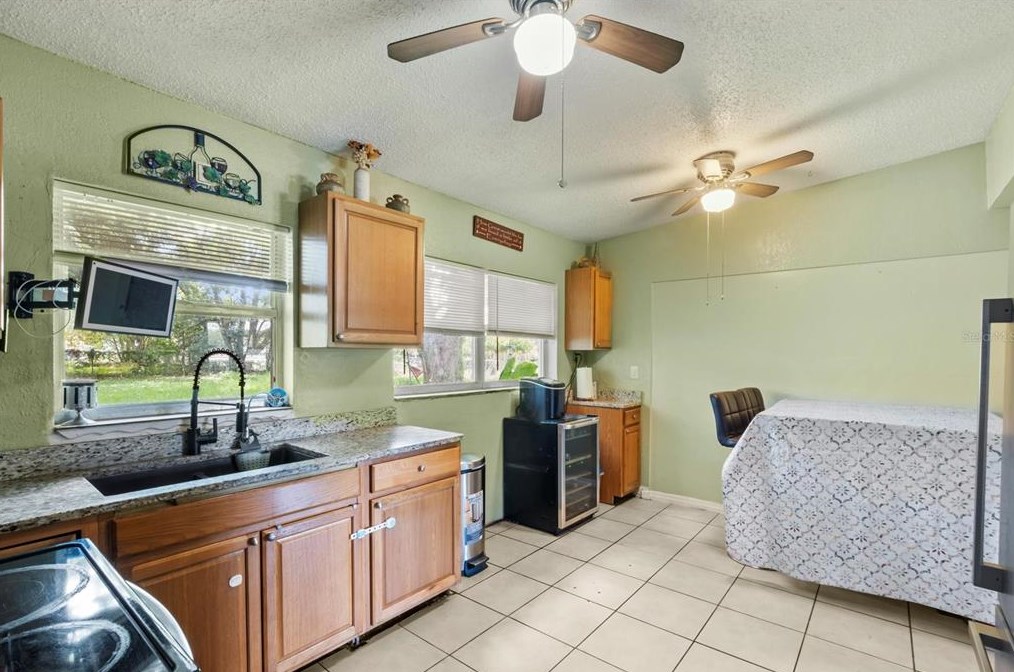 1529 Avenue C, Winter Haven FL  33881-4429 exterior
