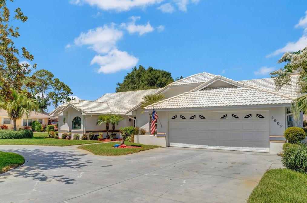 2902 Plantation Rd, Winter Haven, FL 33884
