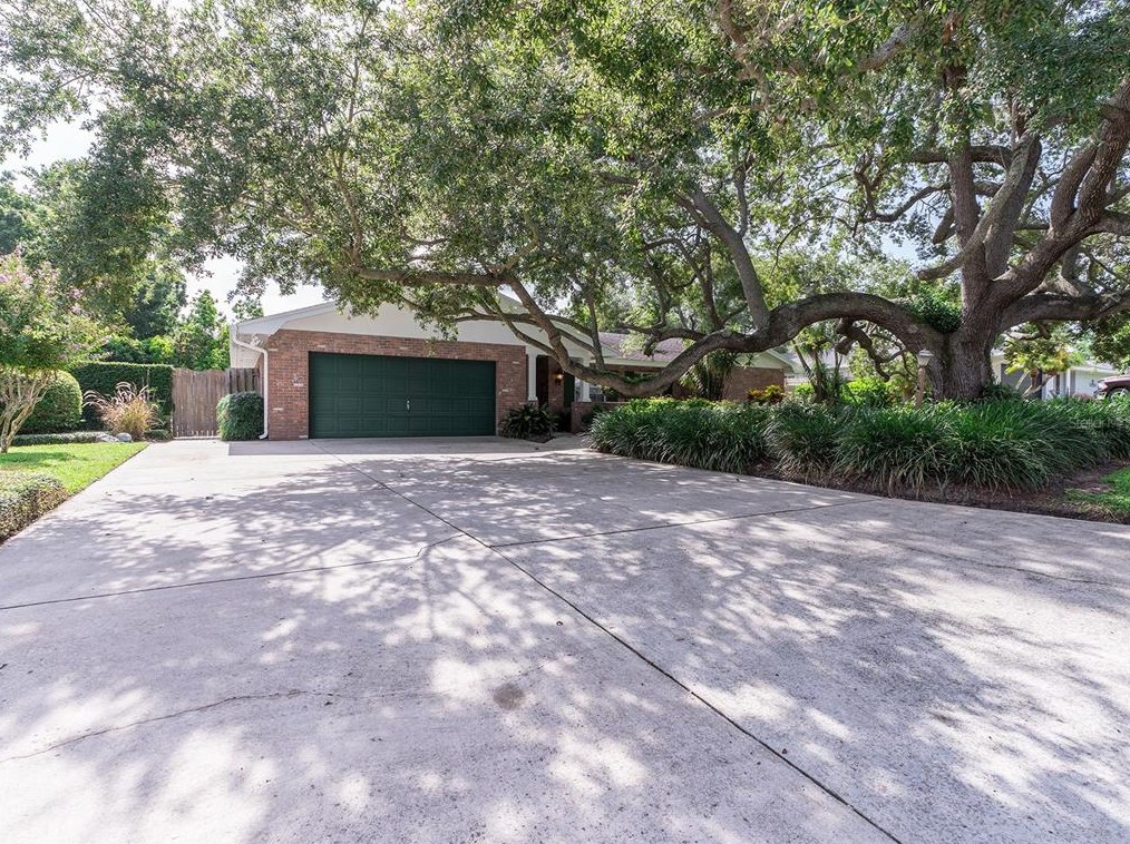 152 Lake Mariam Road Se, Winter Haven, FL 33884
