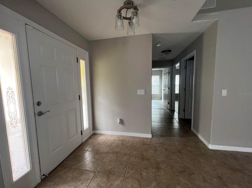 3867 Osprey Pointe Cir, Winter Haven, FL 33884