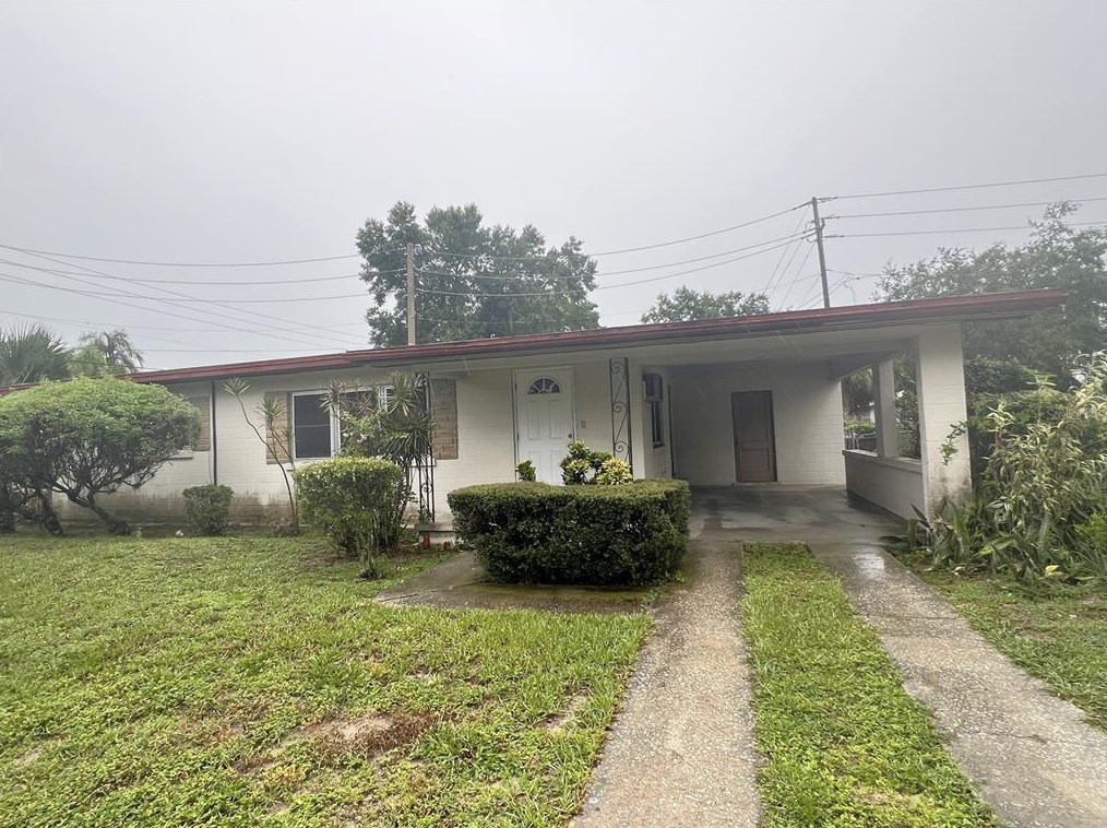 330 Steedly Ave, Lake Wales, FL 33853