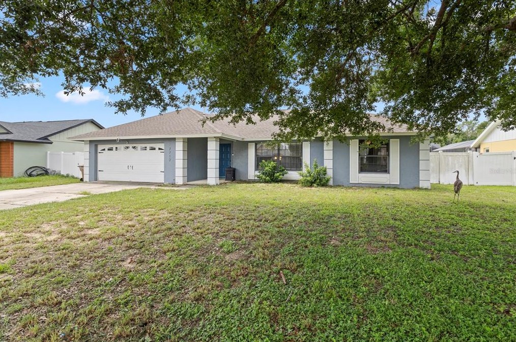 7712 Simon Ridge Ct, Kissimmee, FL 34747