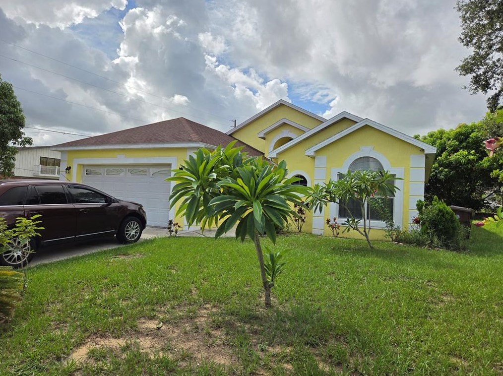 570 Alta Vista Dr, Grenelefe, FL 33844