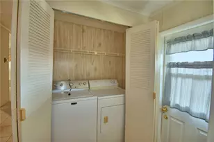 4321 Cherrywood St, Winter Haven, FL 33880 - Photo 16