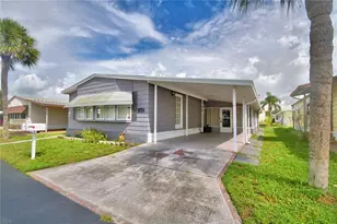 4321 Cherrywood St, Winter Haven, FL 33880 - Photo 2