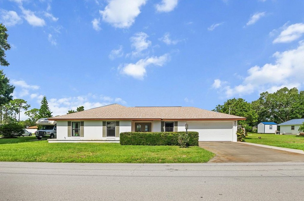 201 S Heron St, Sebring, FL 33870