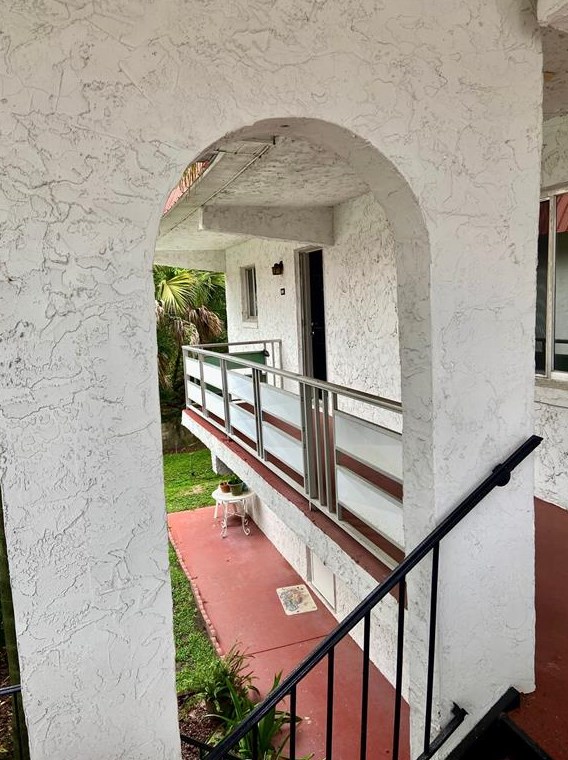 1100 Martinique Dr #208, Winter Haven, FL 33884