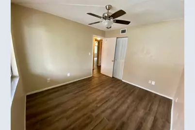 1100 Martinique Drive #208, Winter Haven, FL 33884 - Photo 18