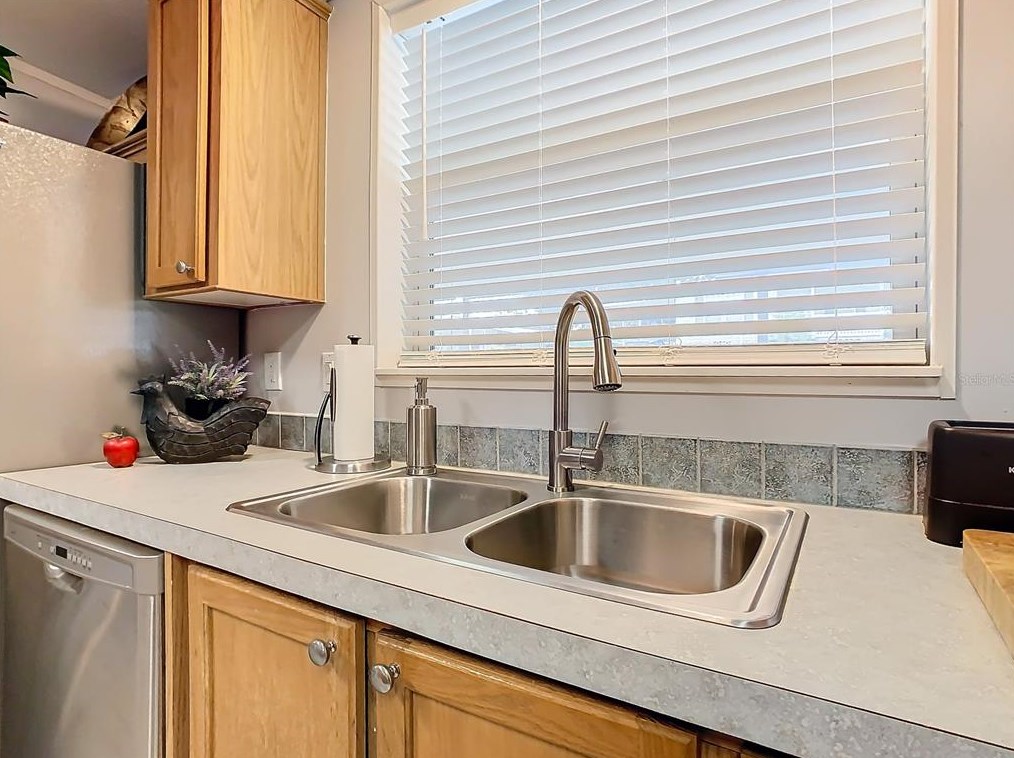 348 Edgewood Blvd, Lake Wales FL  33898-4905 exterior