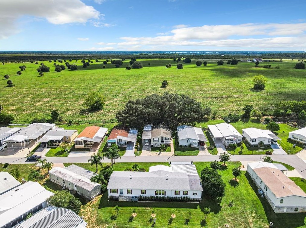 348 Edgewood Blvd, Lake Wales FL  33898-4905 exterior