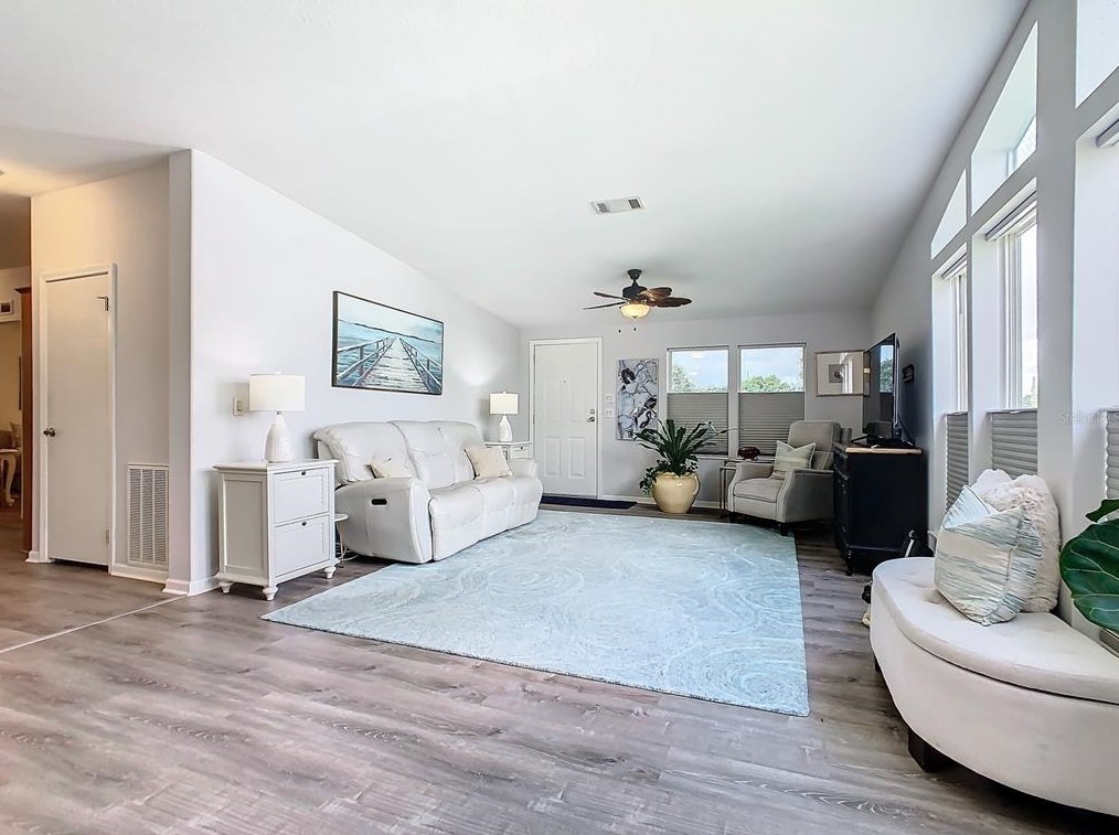 348 Edgewood Blvd, Lake Wales FL  33898-4905 exterior