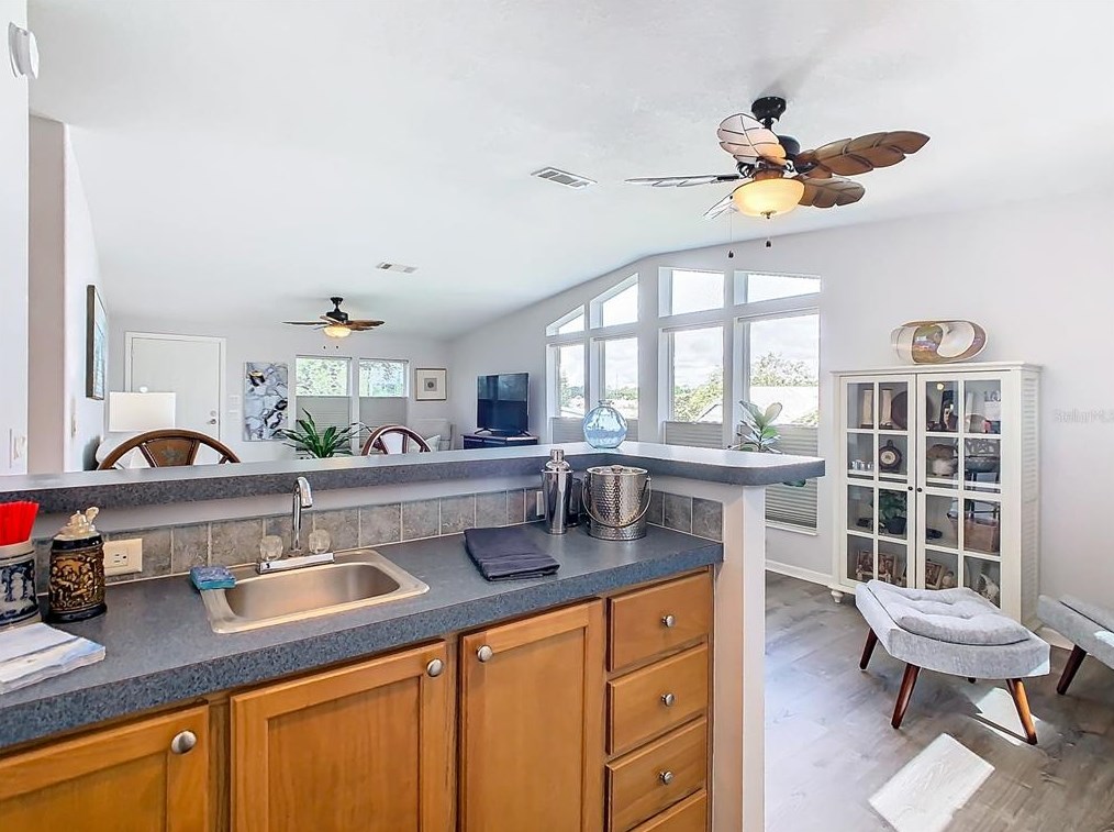 348 Edgewood Blvd, Lake Wales FL  33898-4905 exterior