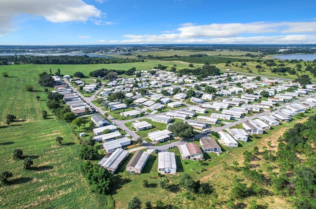 215 Edgewood Blvd, Lake Wales FL  33898-4903 exterior