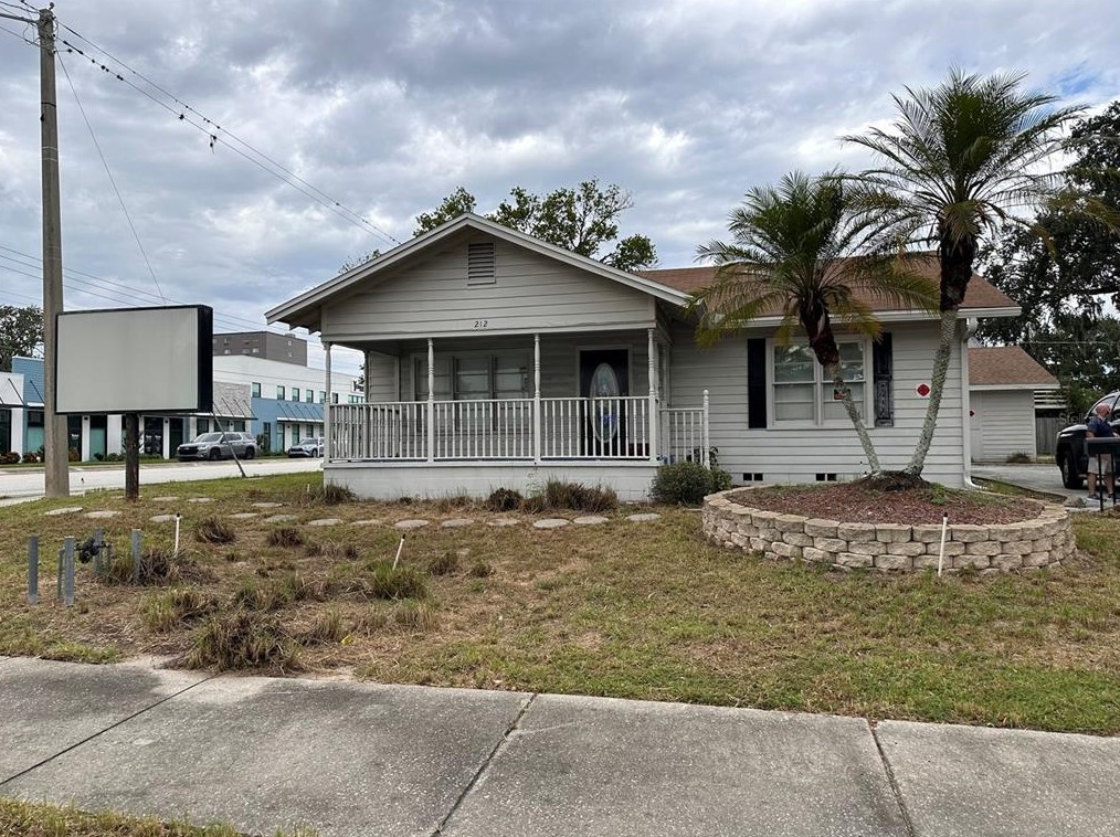 121 Bates Ave Se, Winter Haven, FL 33880