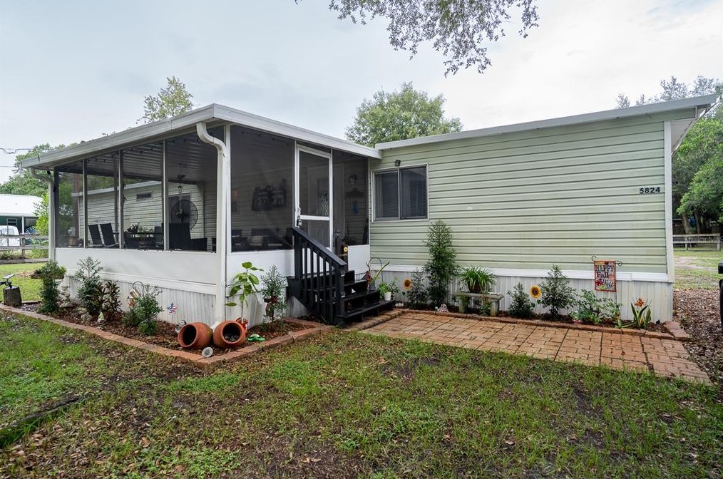 5824 Anderson Rd, Bartow, FL 33830