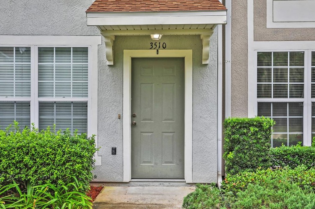 3510 Twisted Tree Ln, Jacksonville, FL 32216