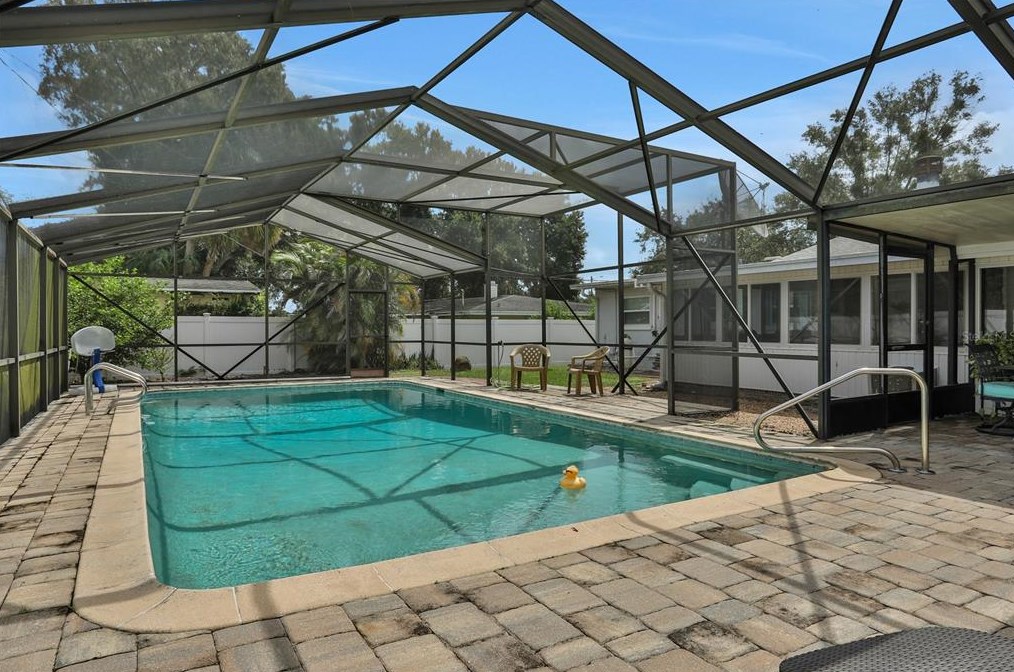 937 Avenue L Se, Winter Haven, FL 33880