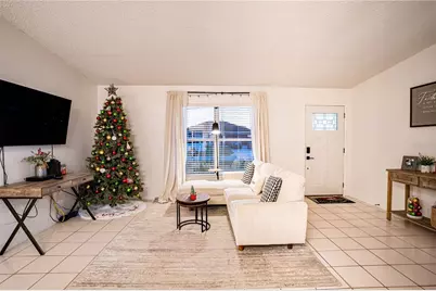 315 Lauderdale Court, Kissimmee, FL 34759 - Photo 10