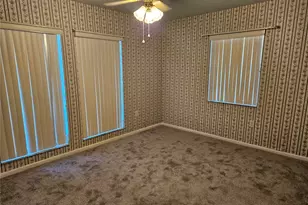 2314 York Pl, Lakeland, FL 33810 - Photo 10