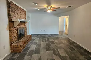 2314 York Pl, Lakeland, FL 33810 - Photo 8