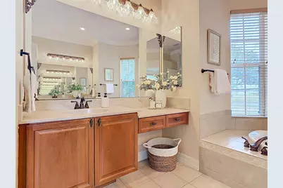 2683 Wyndsor Oaks Way, Winter Haven, FL 33884 - Photo 24