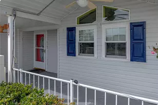 5148 Island View Cir N, Polk City, FL 33868 - Photo 10