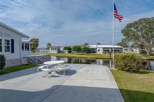 5148 Island View Cir N, Polk City, FL 33868 - Photo 68