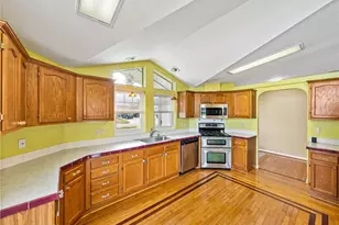 5148 Island View Cir N, Polk City, FL 33868 - Photo 18