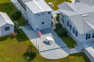 5148 Island View Cir N, Polk City, FL 33868 - Photo 56