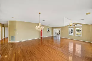 5148 Island View Cir N, Polk City, FL 33868 - Photo 12