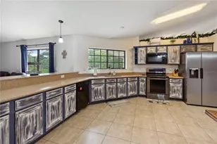 2772 Indian Pipes Trail, Frostproof, FL 33843 - Photo 14