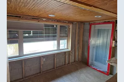 10436 Raymond Street, Englewood, FL 34224 - Photo 8