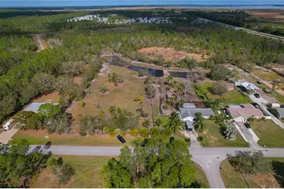 208 Limpkin Ln, Frostproof, FL 33843 - Photo 44