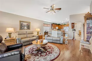 524 Lake Suzanne Dr, Lake Wales, FL 33859 - Photo 8