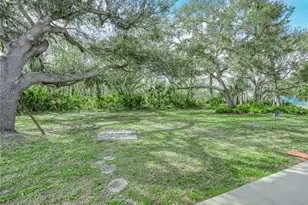 2002 Granada Ct, Lake Wales, FL 33898 - Photo 34