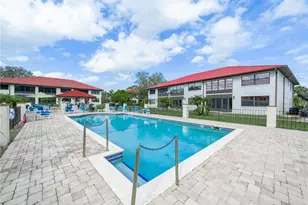 2002 Granada Ct, Lake Wales, FL 33898 - Photo 6