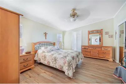 332 Fairway Boulevard, Frostproof, FL 33843 - Photo 20