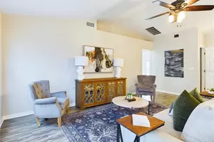 4639 Great Blue Heron Dr, Lakeland, FL 33812 - Photo 4