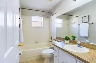 4639 Great Blue Heron Dr, Lakeland, FL 33812 - Photo 16