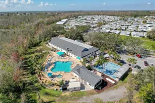 376 Victoria Dr, Haines City, FL 33844 - Photo 4