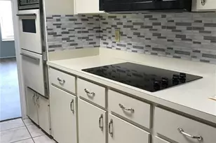 422 Lakeside Ranch Cir, Winter Haven, FL 33881 - Photo 10